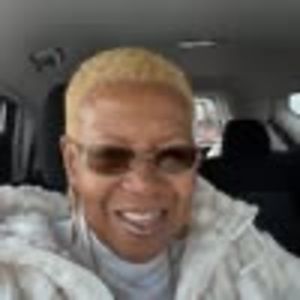 Meet your Posher, Linda